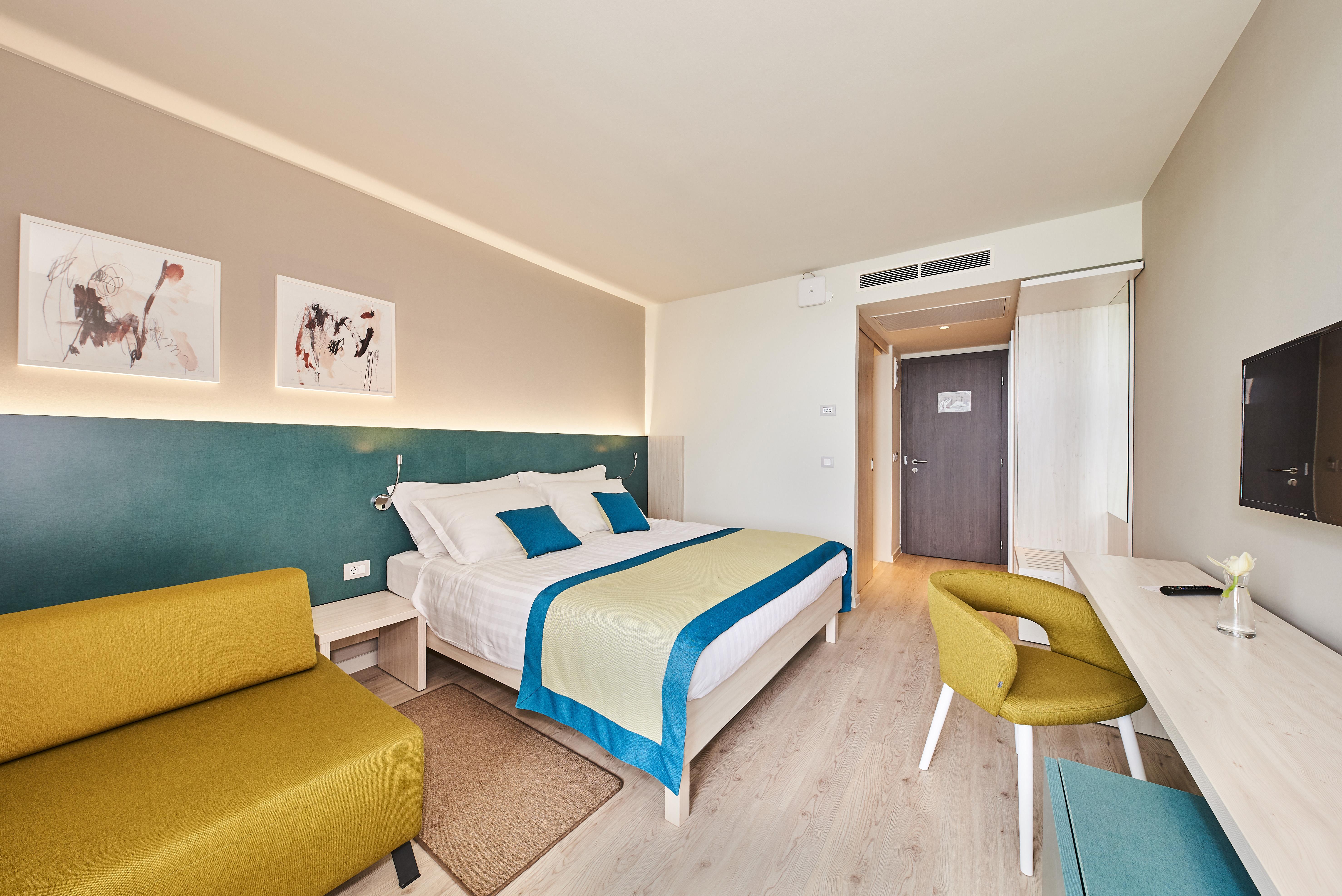 Sipar Plava Laguna 4*