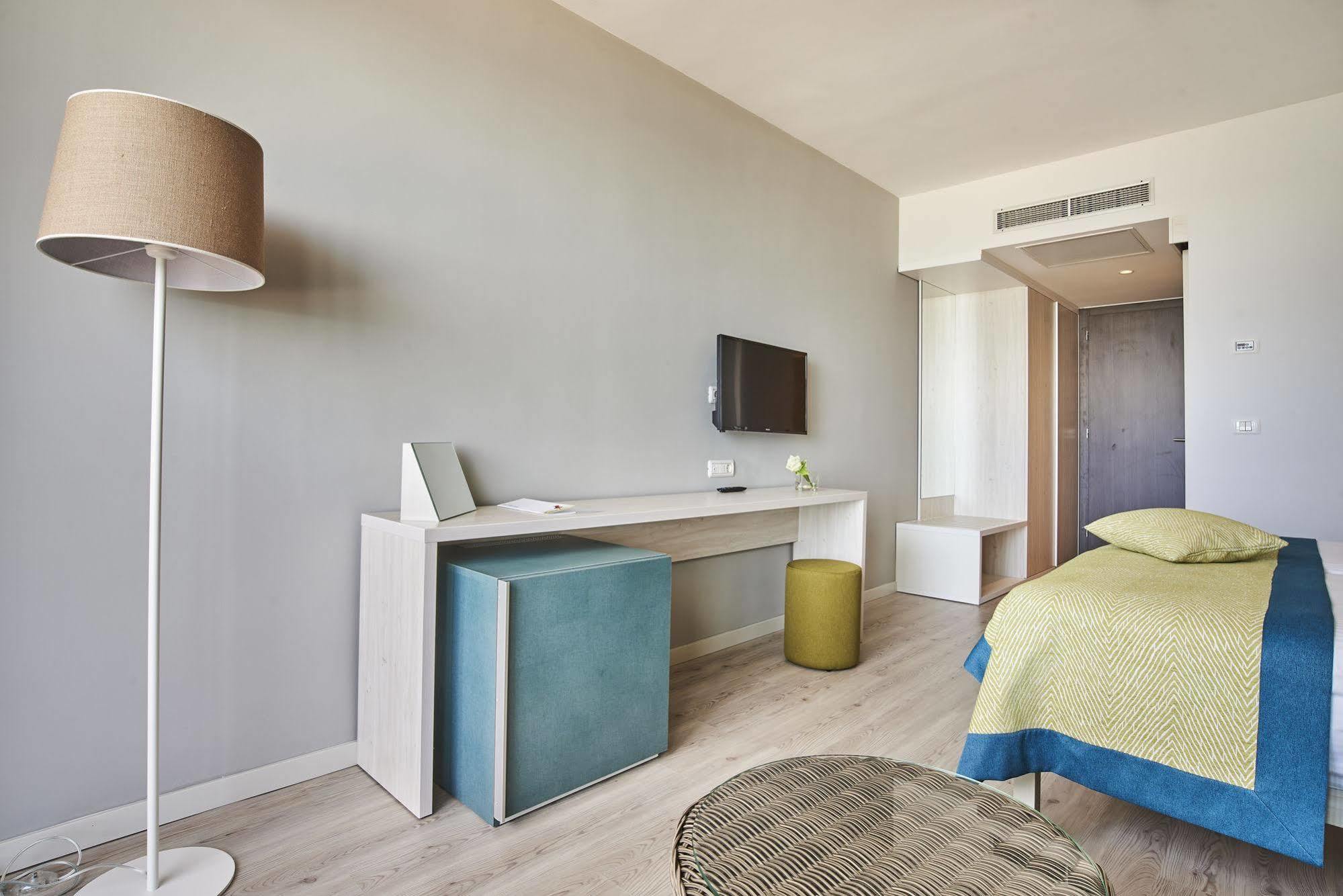 Sipar Plava Laguna 4*